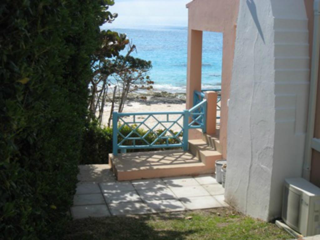 Grape Bay Cottages Mount Pleasant Екстер'єр фото
